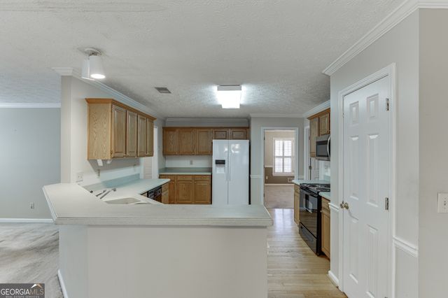 120 Timber Springs Way, Lawrenceville, GA 30043