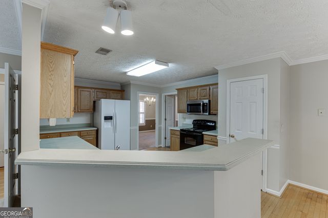 120 Timber Springs Way, Lawrenceville, GA 30043