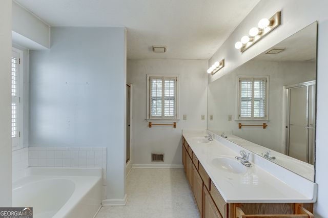 120 Timber Springs Way, Lawrenceville, GA 30043