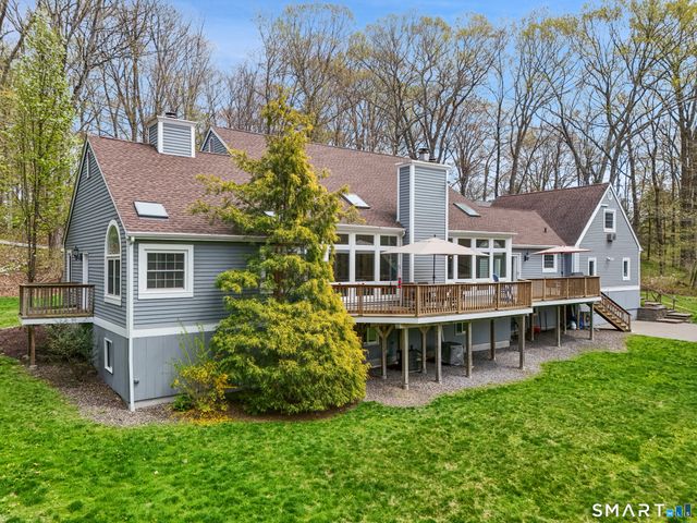 40 Deer Hill Road, Redding, CT 06896