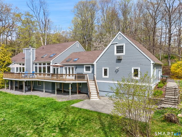 40 Deer Hill Road, Redding, CT 06896