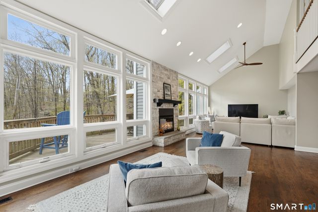 40 Deer Hill Road, Redding, CT 06896