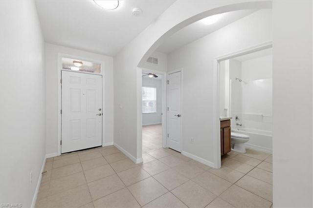 226 NE 9th AVE, Cape Coral, FL 33909