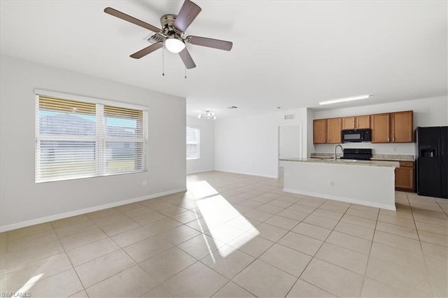 226 NE 9th AVE, Cape Coral, FL 33909