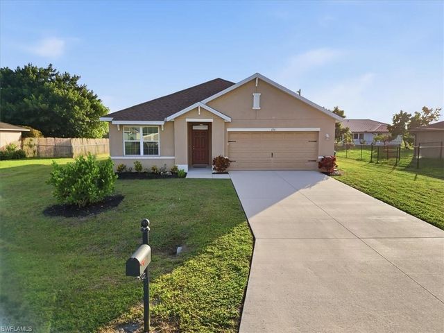 226 NE 9th AVE, Cape Coral, FL 33909