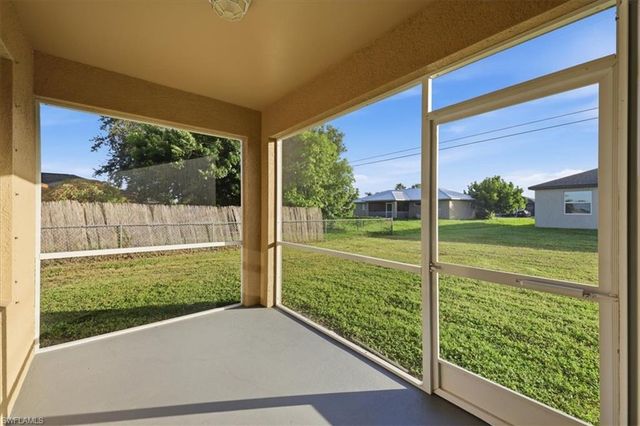 226 NE 9th AVE, Cape Coral, FL 33909