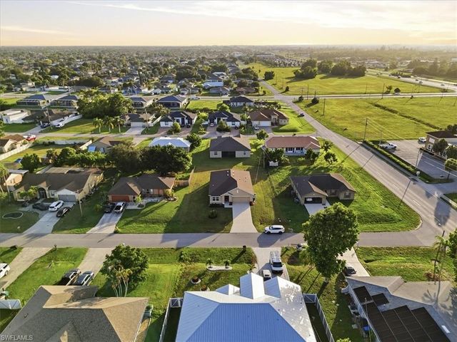 226 NE 9th AVE, Cape Coral, FL 33909