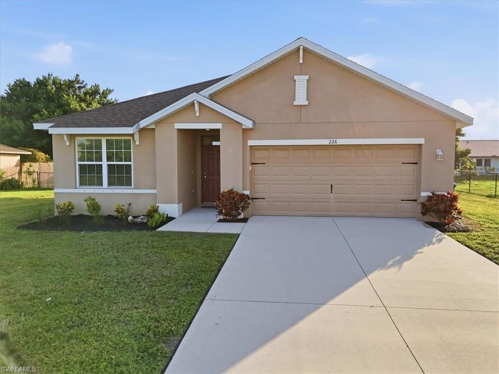 226 NE 9th AVE, Cape Coral, FL 33909