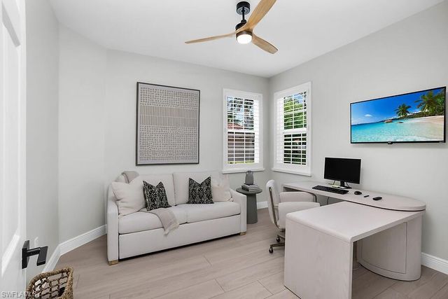 1252 Rialto WAY 102, Naples, FL 34114