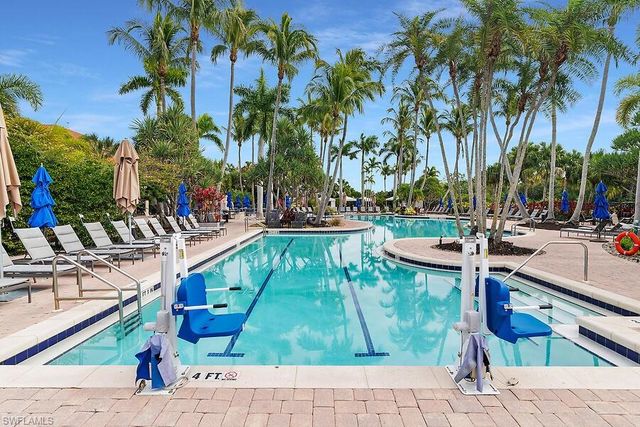 1252 Rialto WAY 102, Naples, FL 34114