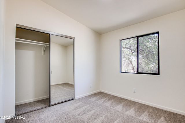 320 N Estill Drive, Oracle, AZ 85623