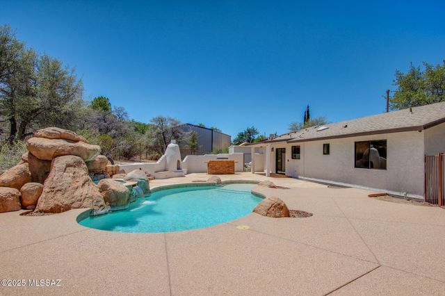 320 N Estill Drive, Oracle, AZ 85623