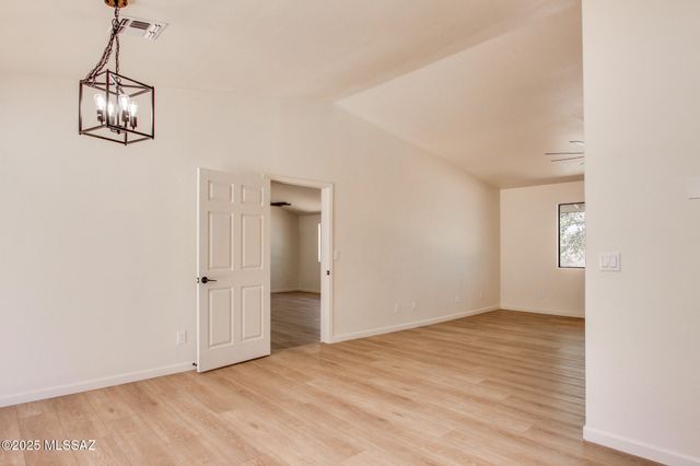 320 N Estill Drive, Oracle, AZ 85623