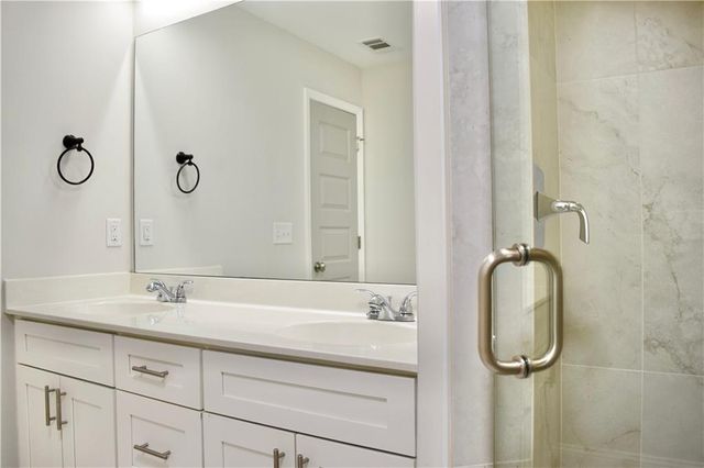 1365 Memorial SE Drive 13, Atlanta, GA 30317