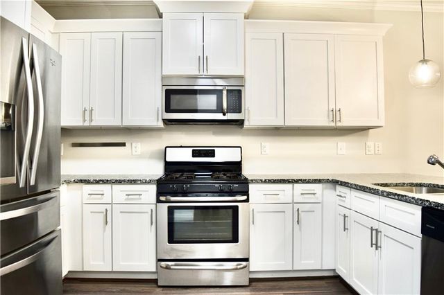 1365 Memorial SE Drive 13, Atlanta, GA 30317