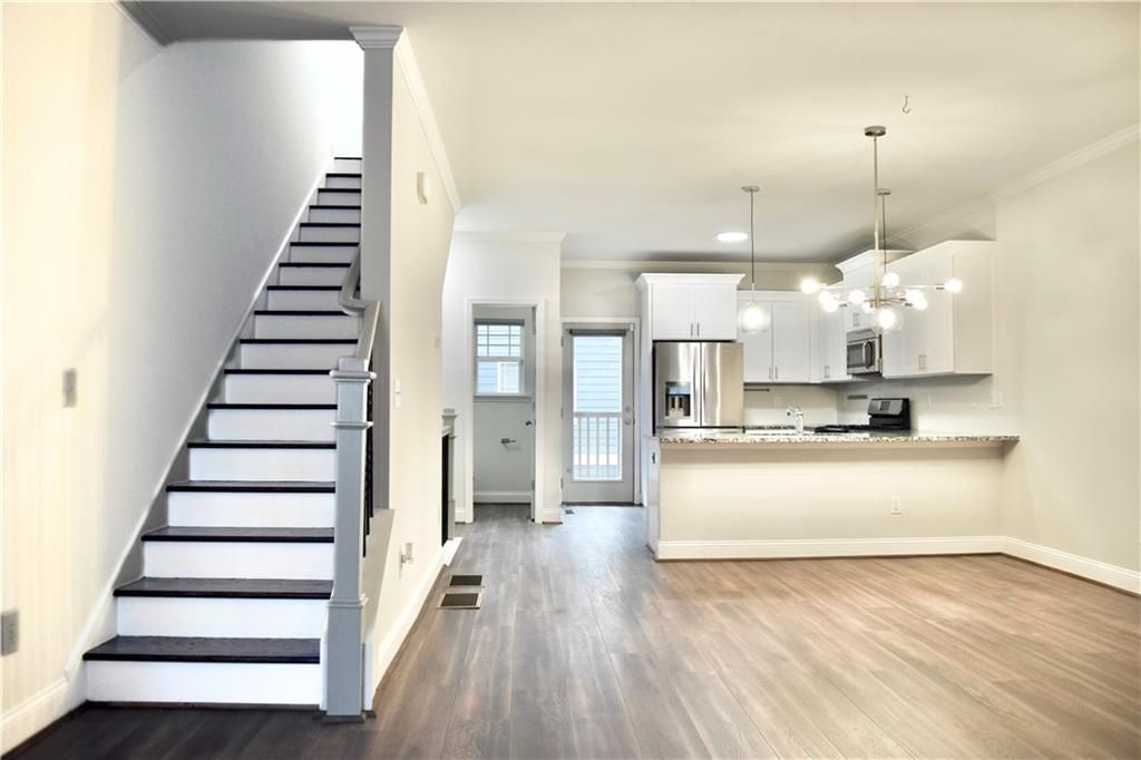 1365 Memorial SE Drive 13, Atlanta, GA 30317