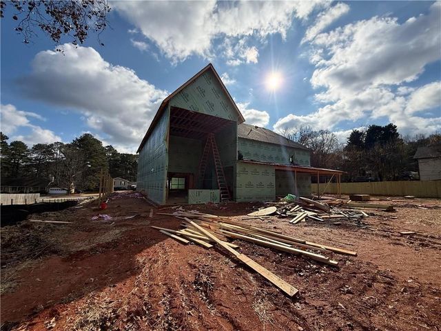 110 Simonton SE Road, Lawrenceville, GA 30046