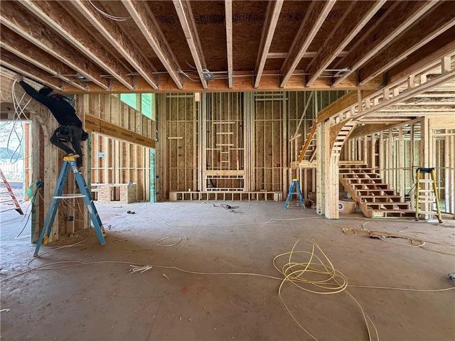 110 Simonton SE Road, Lawrenceville, GA 30046