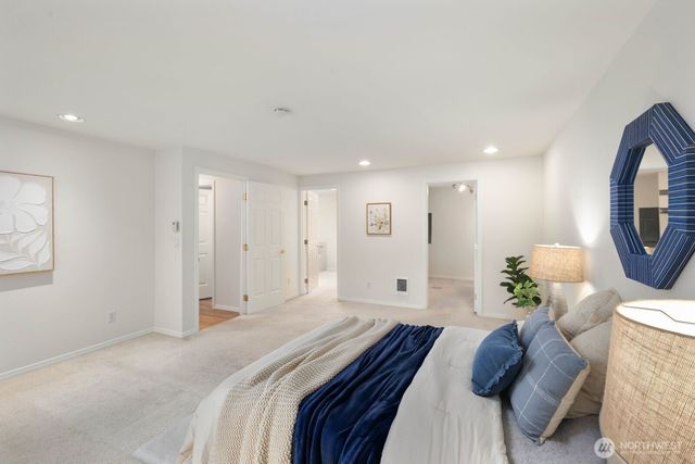 6031 88th Street SW, Mukilteo, WA 98275