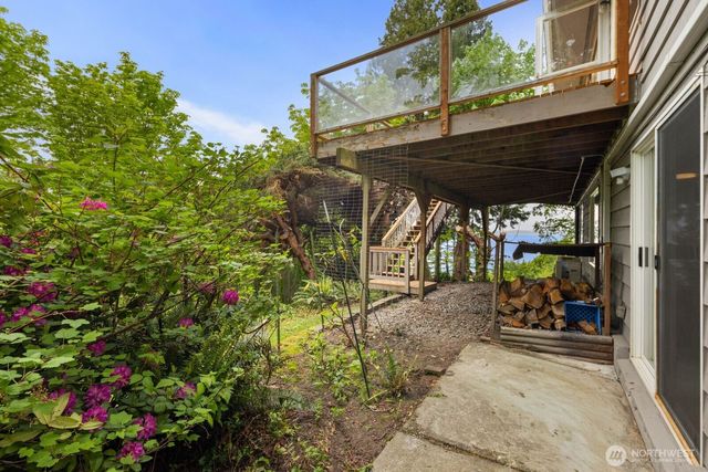 6031 88th Street SW, Mukilteo, WA 98275