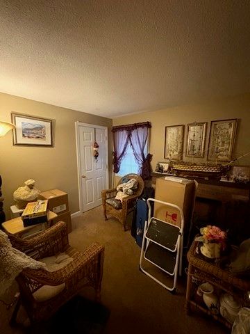 11 Acoaxet Ln, Wareham, MA 02576