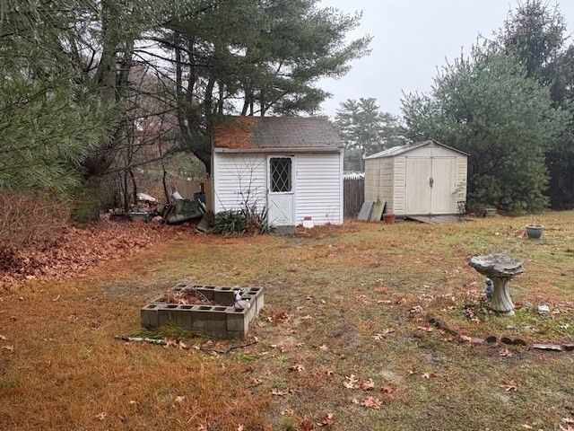 11 Acoaxet Ln, Wareham, MA 02576