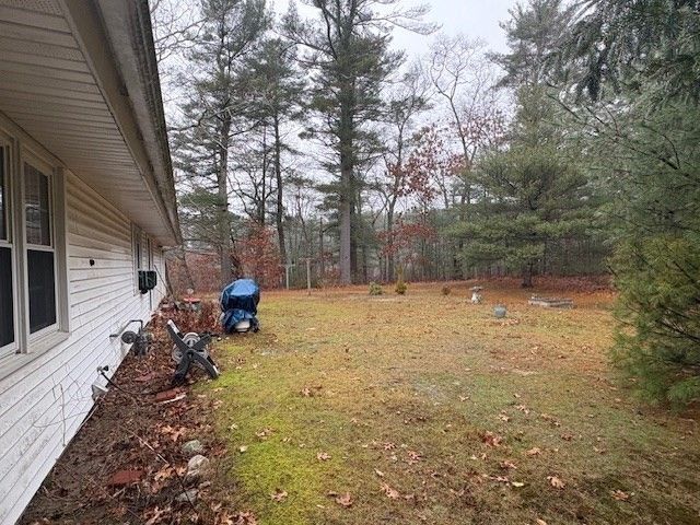 11 Acoaxet Ln, Wareham, MA 02576