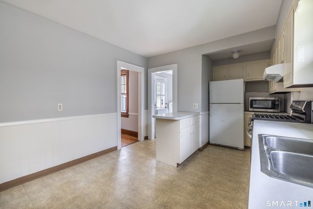 9 George Street, Trumbull, CT 06611