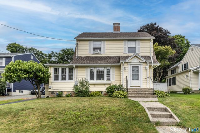 9 George Street, Trumbull, CT 06611