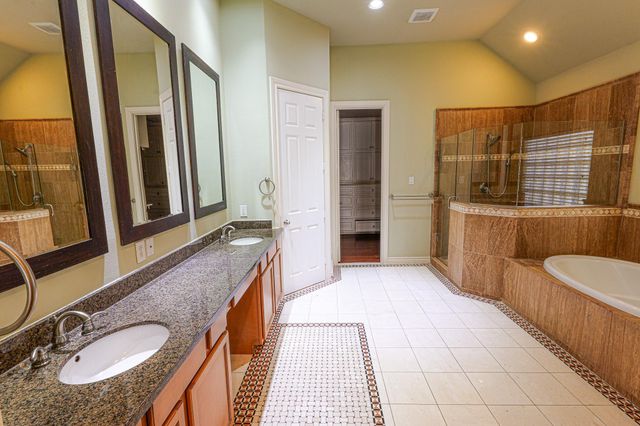 1314 Sherwood Springs Lane, Houston, TX 77043