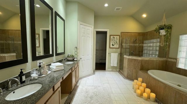 1314 Sherwood Springs Lane, Houston, TX 77043