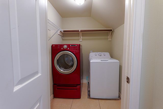 1314 Sherwood Springs Lane, Houston, TX 77043