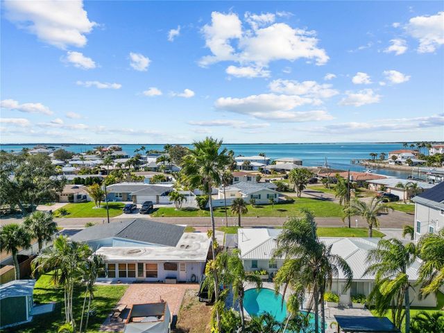 2392 HANOVER DRIVE, Dunedin, FL 34698