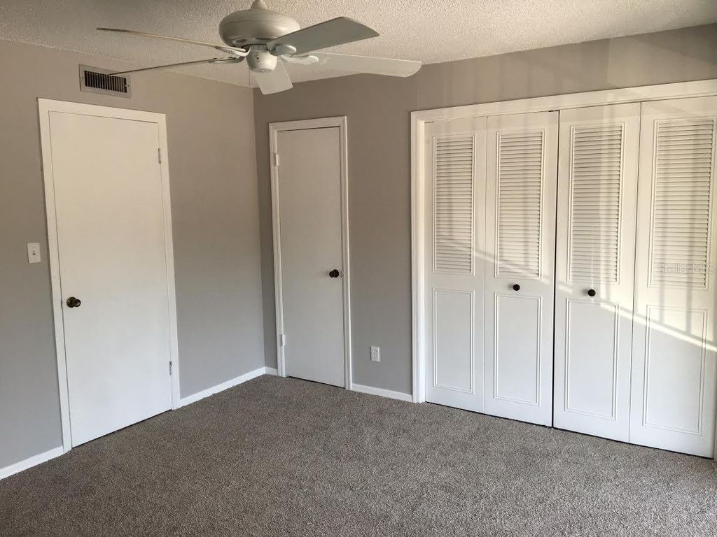 Image 5 of property listing at Address unavailable.