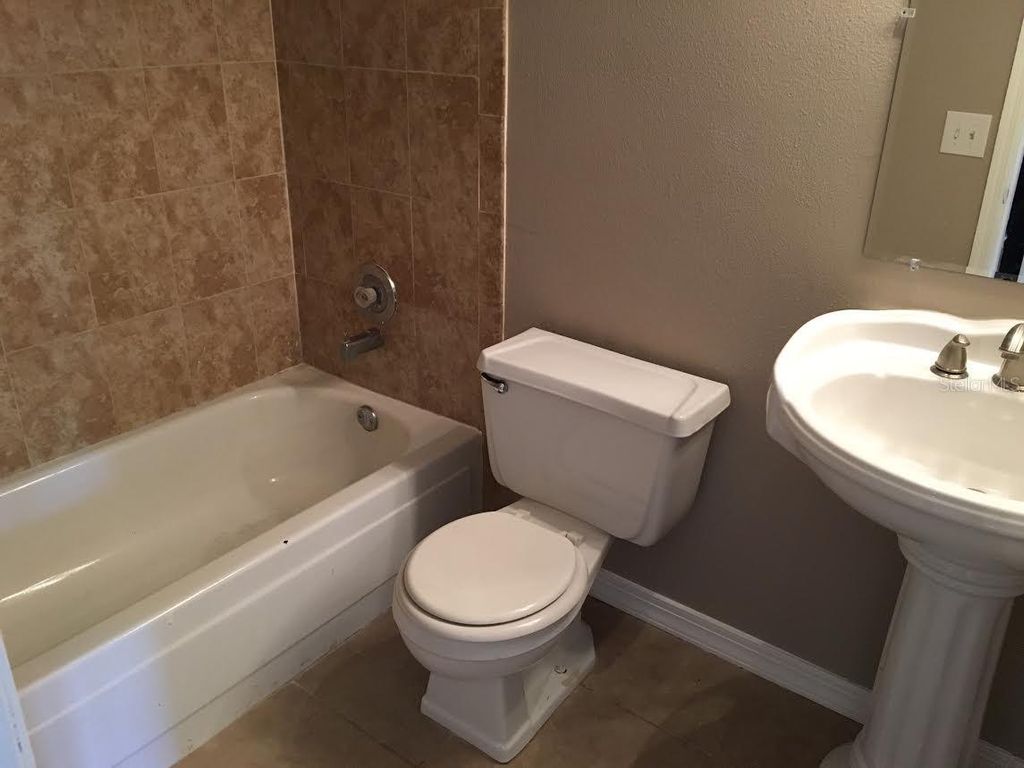 Image 7 of property listing at Address unavailable.