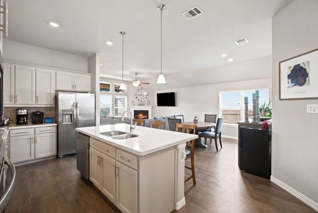 6608 Woodmere Court, Denton, TX 76226