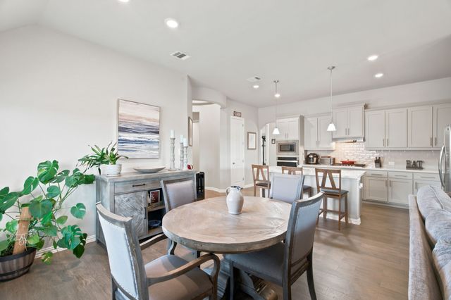 6608 Woodmere Court, Denton, TX 76226