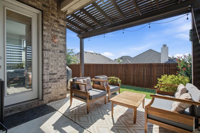 6608 Woodmere Court, Denton, TX 76226