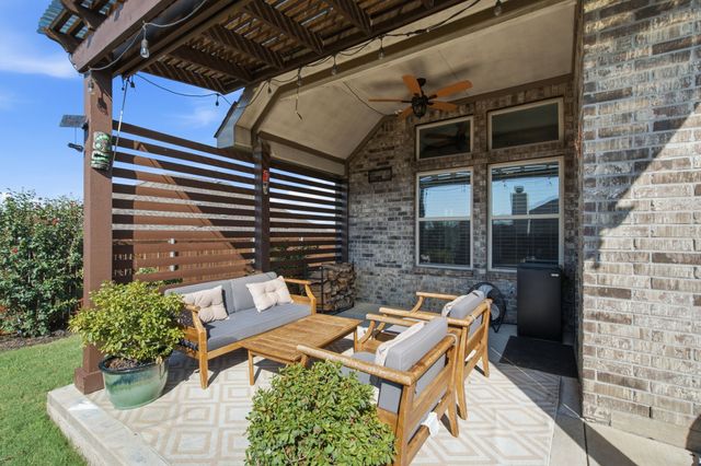6608 Woodmere Court, Denton, TX 76226