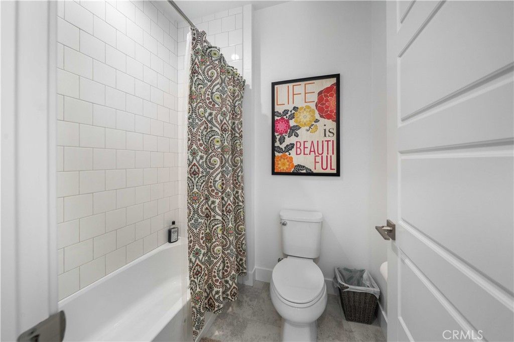 Image 37 of property listing at 19127 Malabar Street, Canyon Country, CA 91351