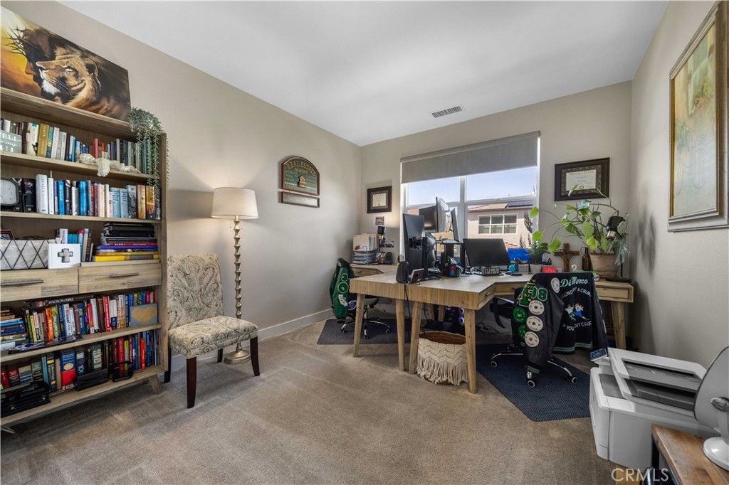 Image 41 of property listing at 19127 Malabar Street, Canyon Country, CA 91351