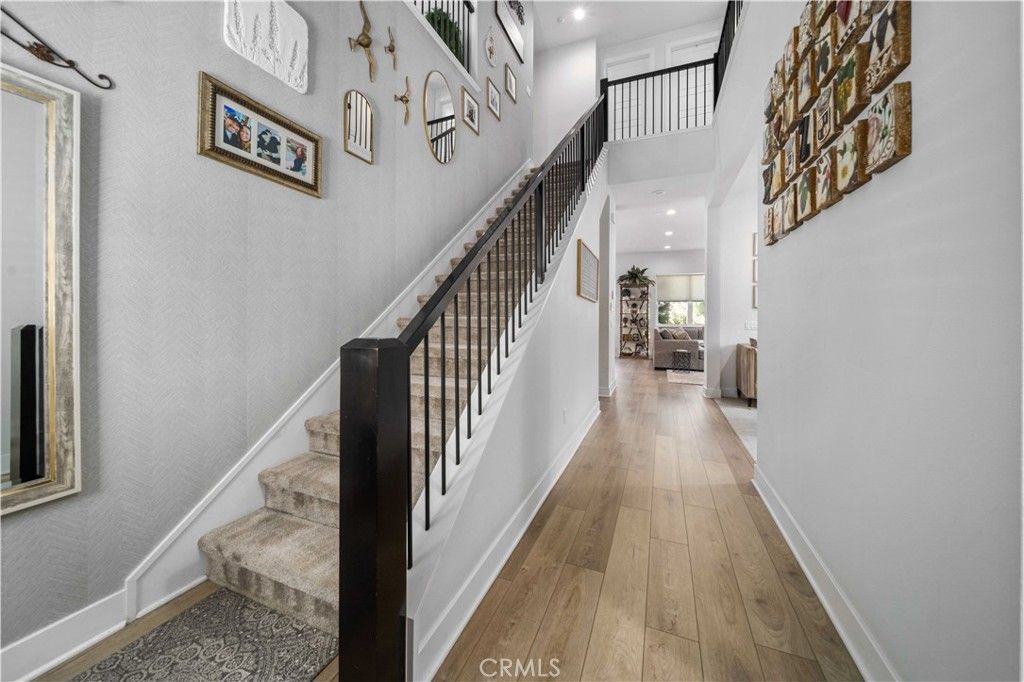 Image 6 of property listing at 19127 Malabar Street, Canyon Country, CA 91351