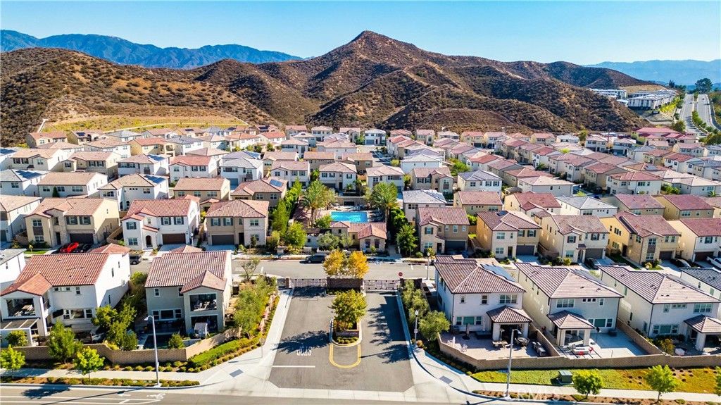 Image 61 of property listing at 19127 Malabar Street, Canyon Country, CA 91351