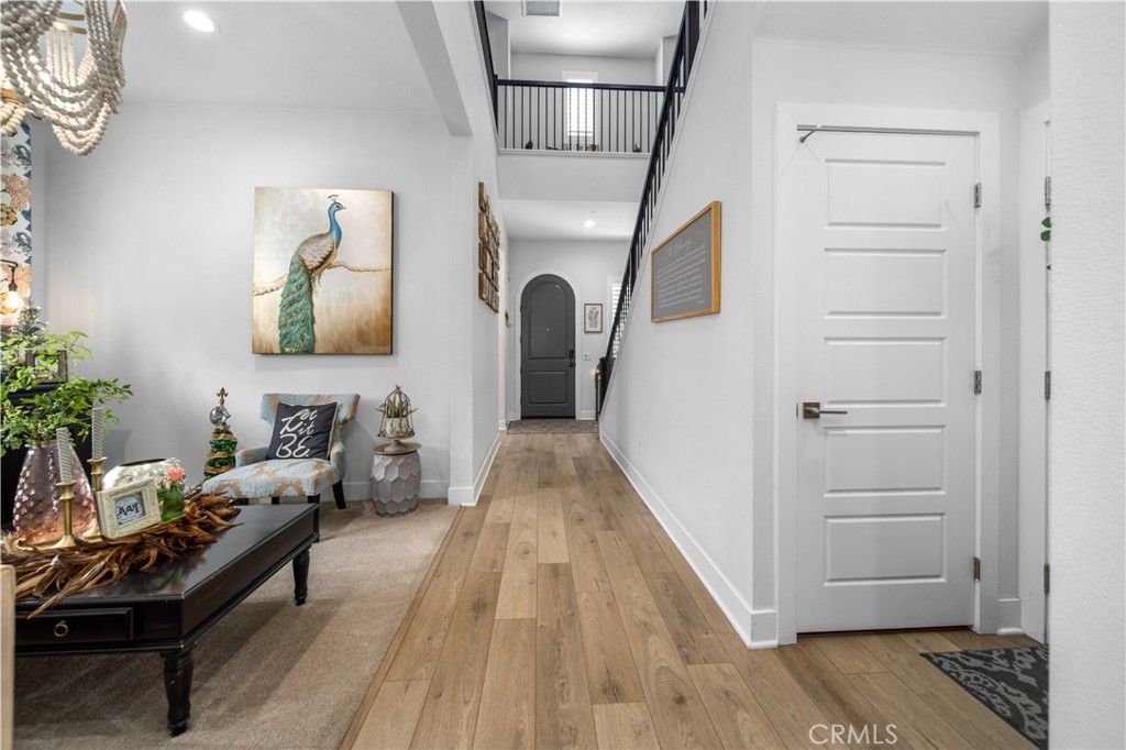 Image 9 of property listing at 19127 Malabar Street, Canyon Country, CA 91351