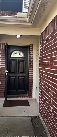 910 Calm Creek Court Court, Channelview, TX 77530