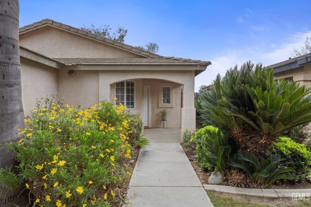 5719 Sarona Street, Bakersfield, CA 93308