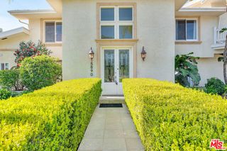 5890 Fairhaven Avenue, Woodland Hills, CA 91367