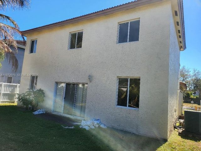 15843 SW 139th St, Miami, FL 33196