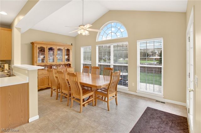 136 Stonesthrow Drive, Berea, OH 44017