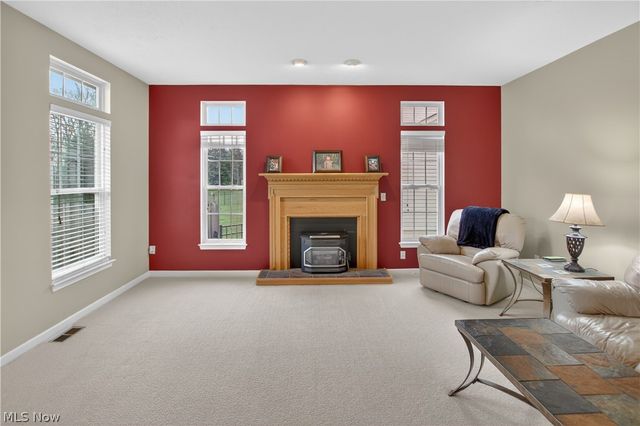 136 Stonesthrow Drive, Berea, OH 44017